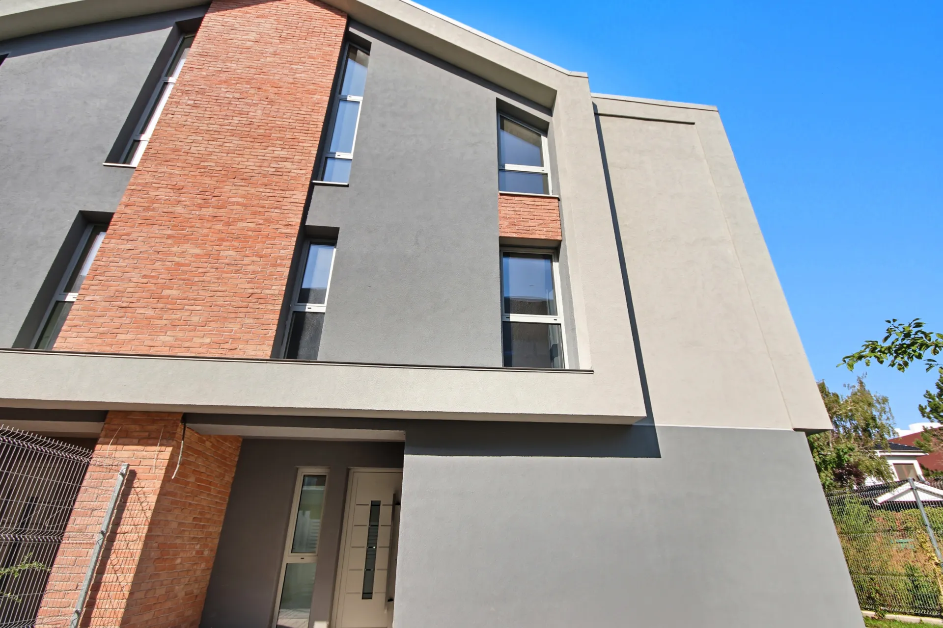 VILLA PIPERA - IANCU NICOLAE - 6 ROOMS - - 18