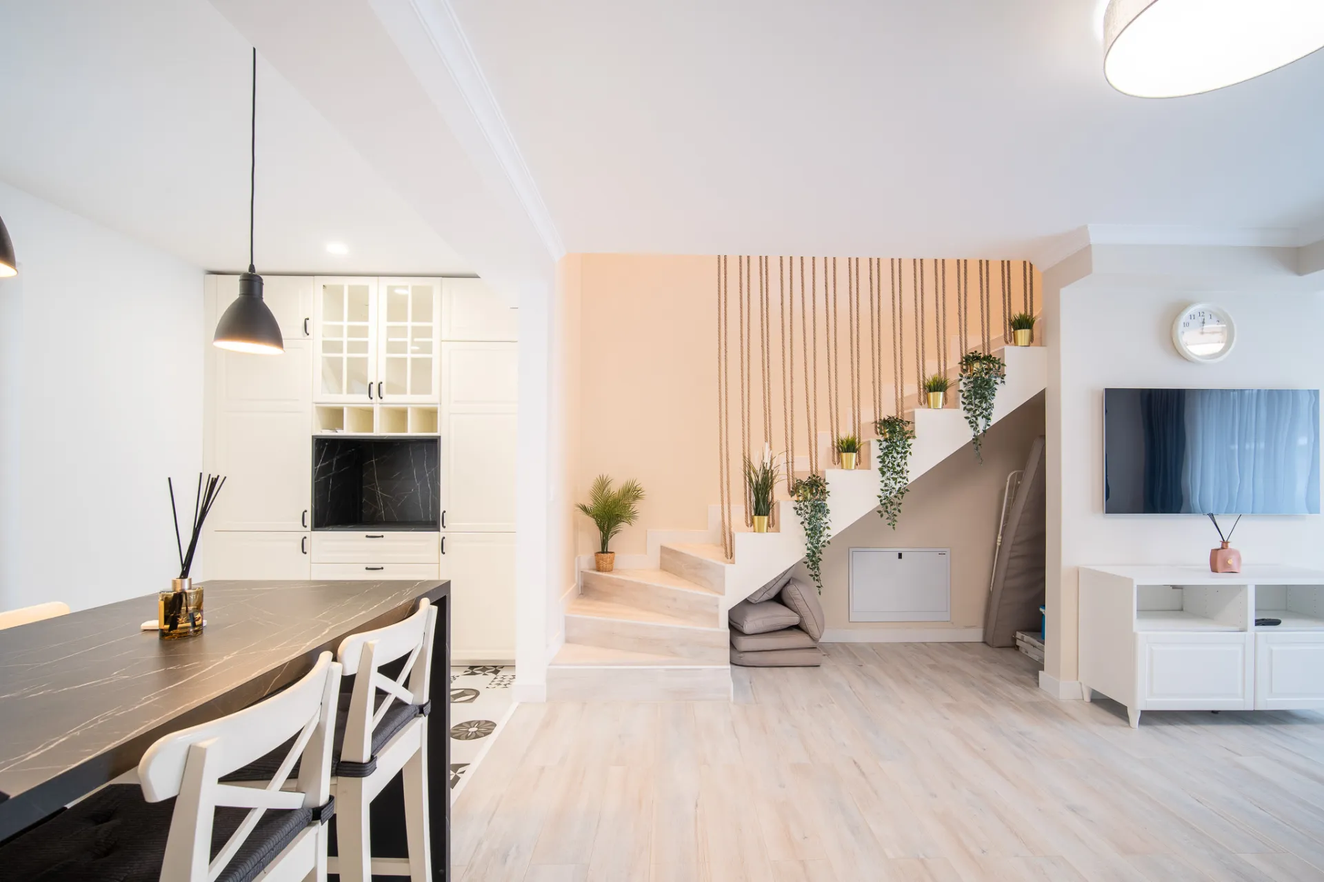 4-ROOM VILLA - FURNISHED - TUNARI - imagine 5
