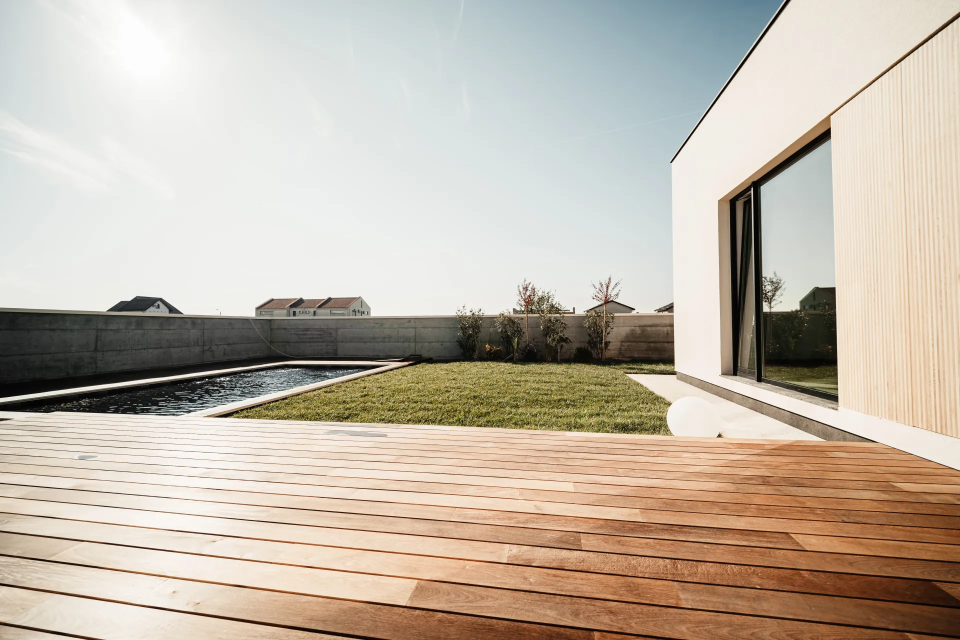 VILLA WITH SWIMMING POOL - OTOPENI - 11