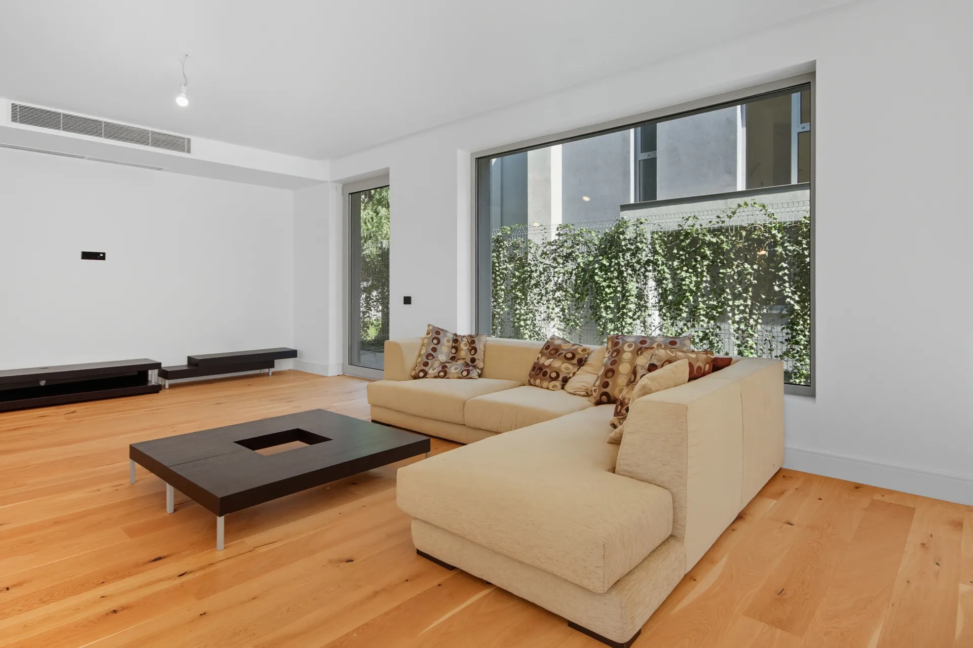 VILA PIPERA - IANCU NICOLAE- 6 CAMERE - 277MP - 5