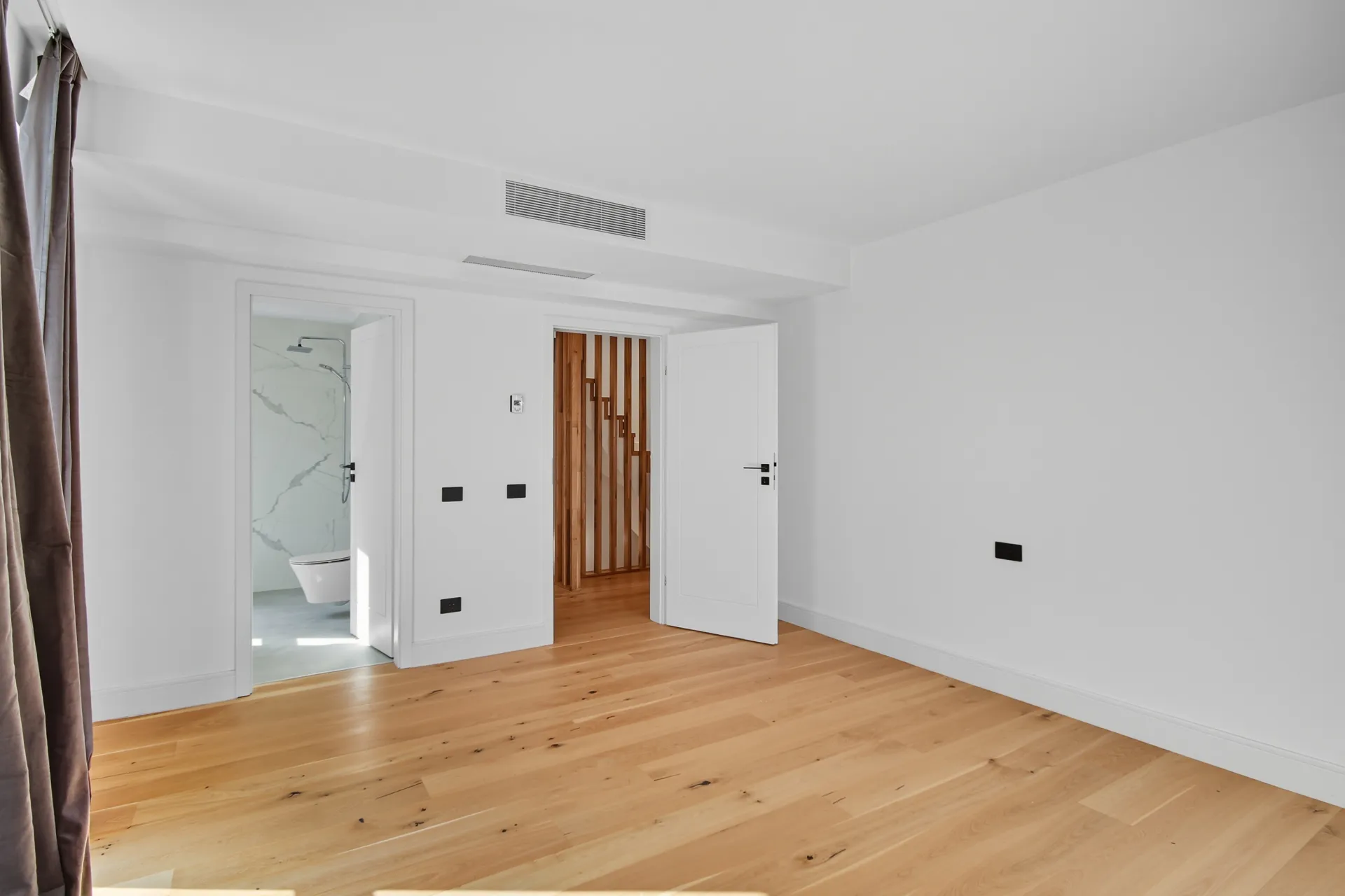 VILA PIPERA - IANCU NICOLAE- 6 CAMERE - 277MP - 13