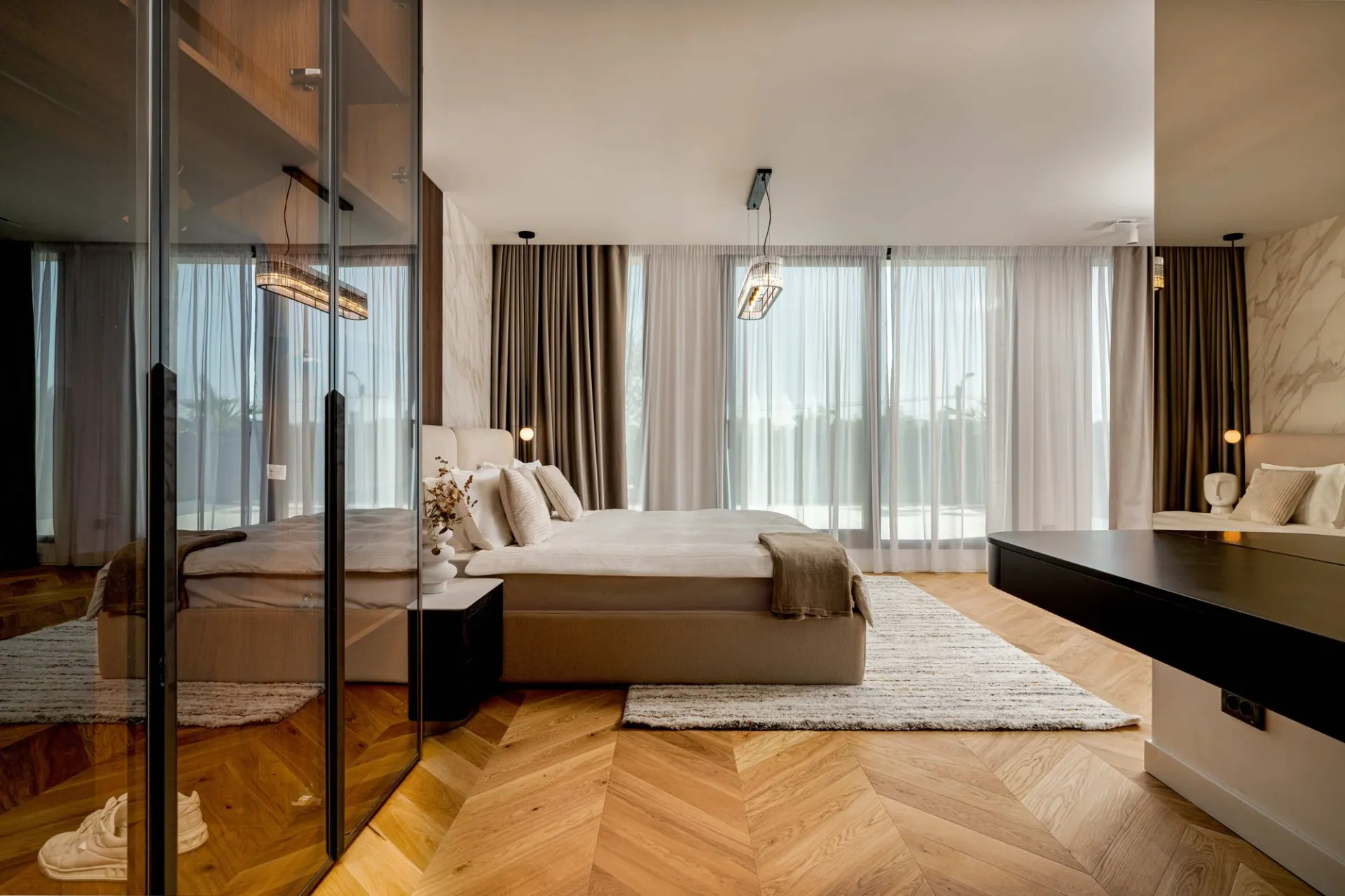 VILA P+2 - 6 CAMERE - PIPERA - 6