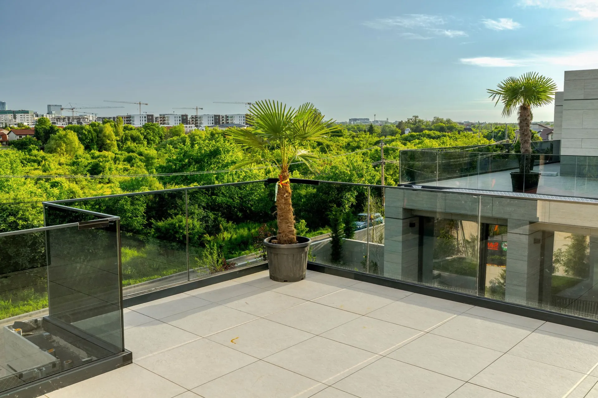 VILA P+2 - PIPERA - 5 CAMERE - 2/4