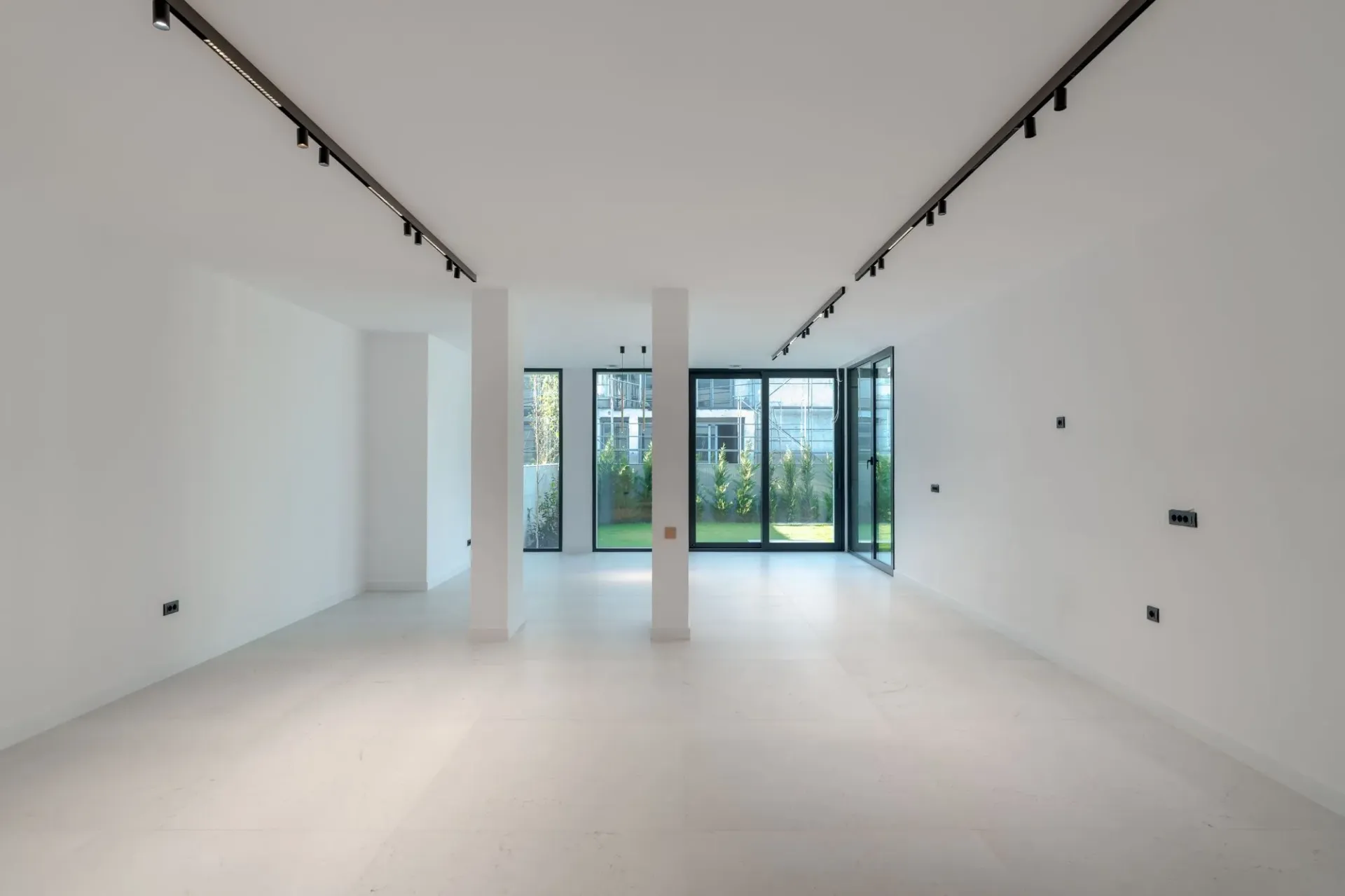 VILA P+2 - PIPERA - 5 CAMERE - 3/4