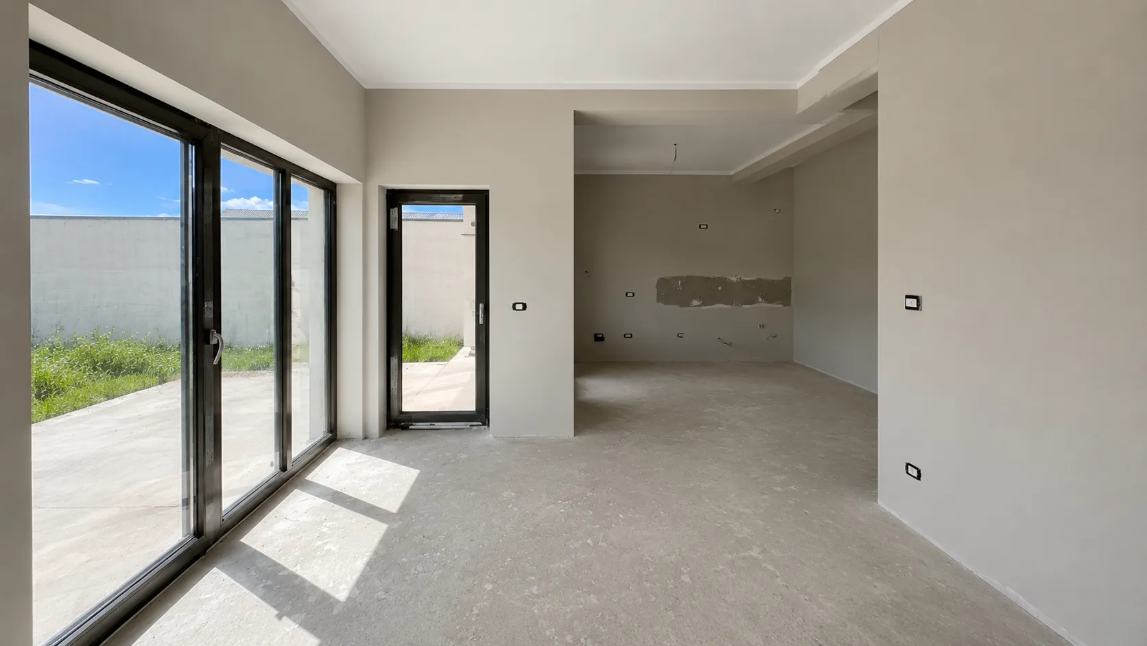 CASA P+1 - TUNARI - 4 CAMERE - imagine 5
