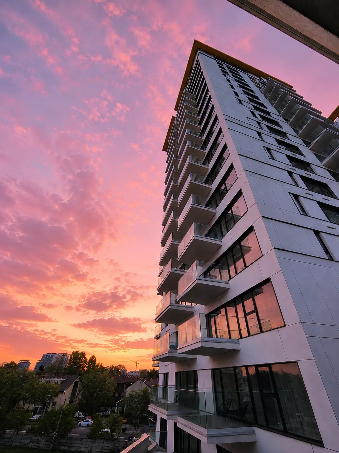 APARTAMENT CU 3 CAMERE - FLOREASCA 