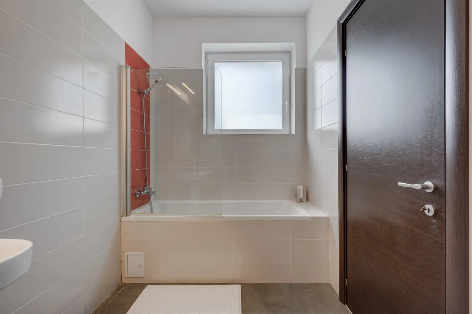 3-ROOM APARTMENT - LAKE VIEW - 13