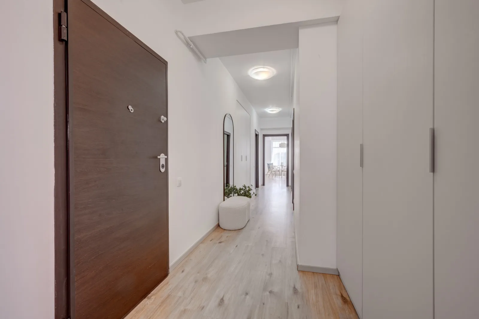 3-ROOM APARTMENT - LAKE VIEW - 14
