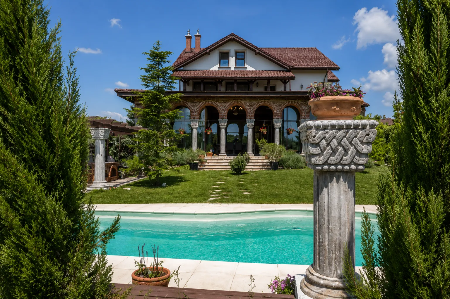 VILA CORBEANCA - SPA SI PISCINA - 8 CAMERE 