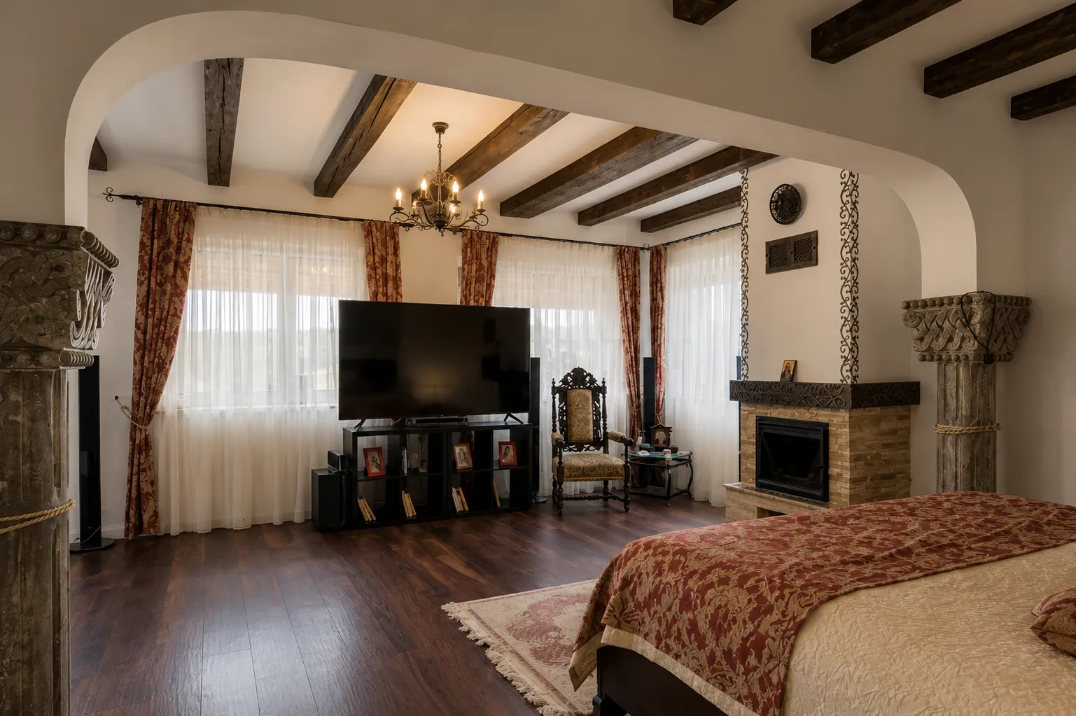 VILA CORBEANCA - SPA SI PISCINA - 8 CAMERE - 12
