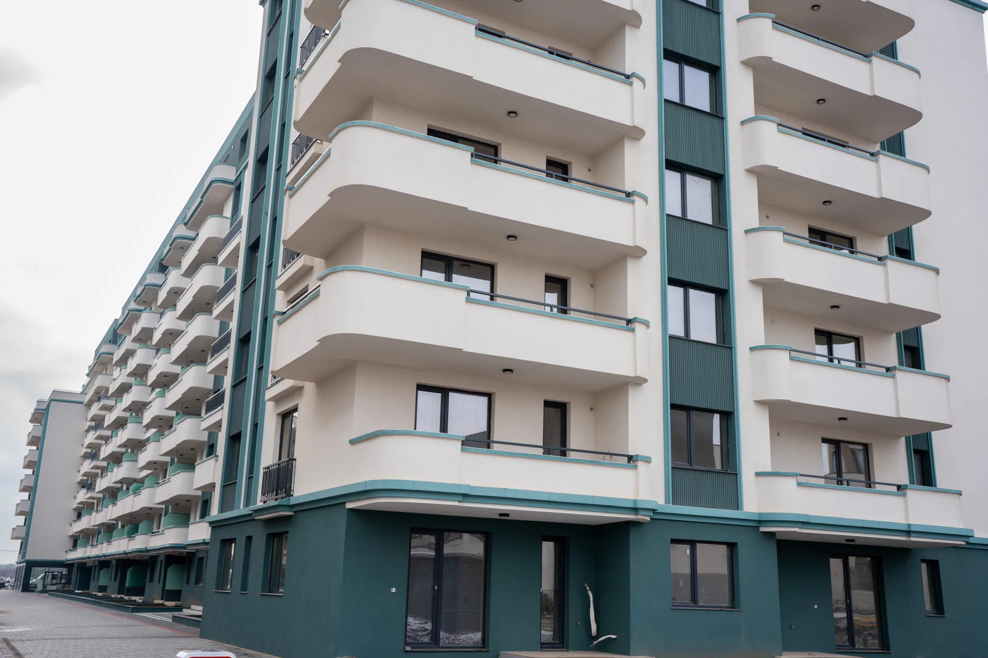 PIPERA PLAZA - APARAMENT CU 2 CAMERE - 3/4