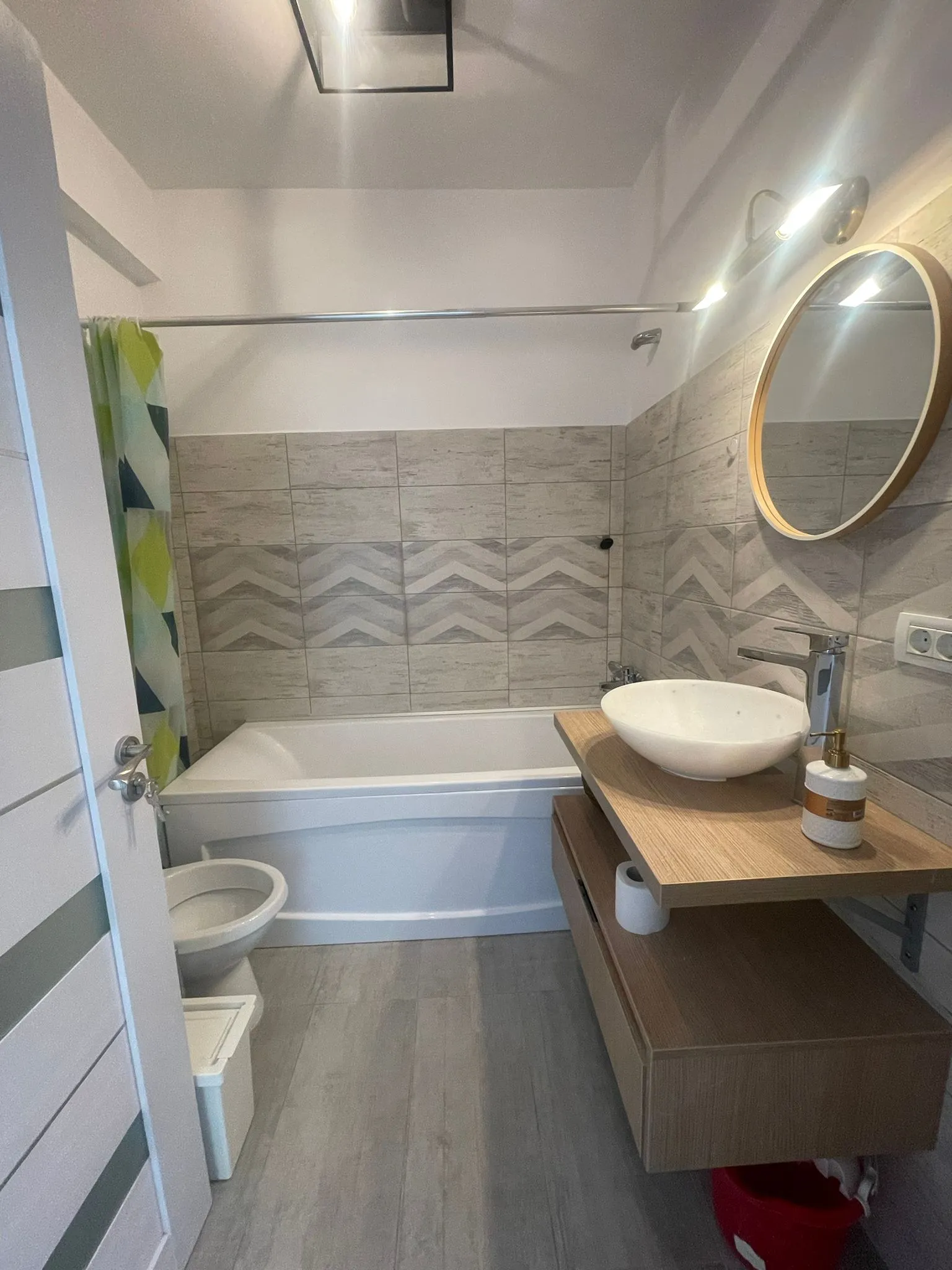 APARTAMENT 2 CAMERE - MILITARI 