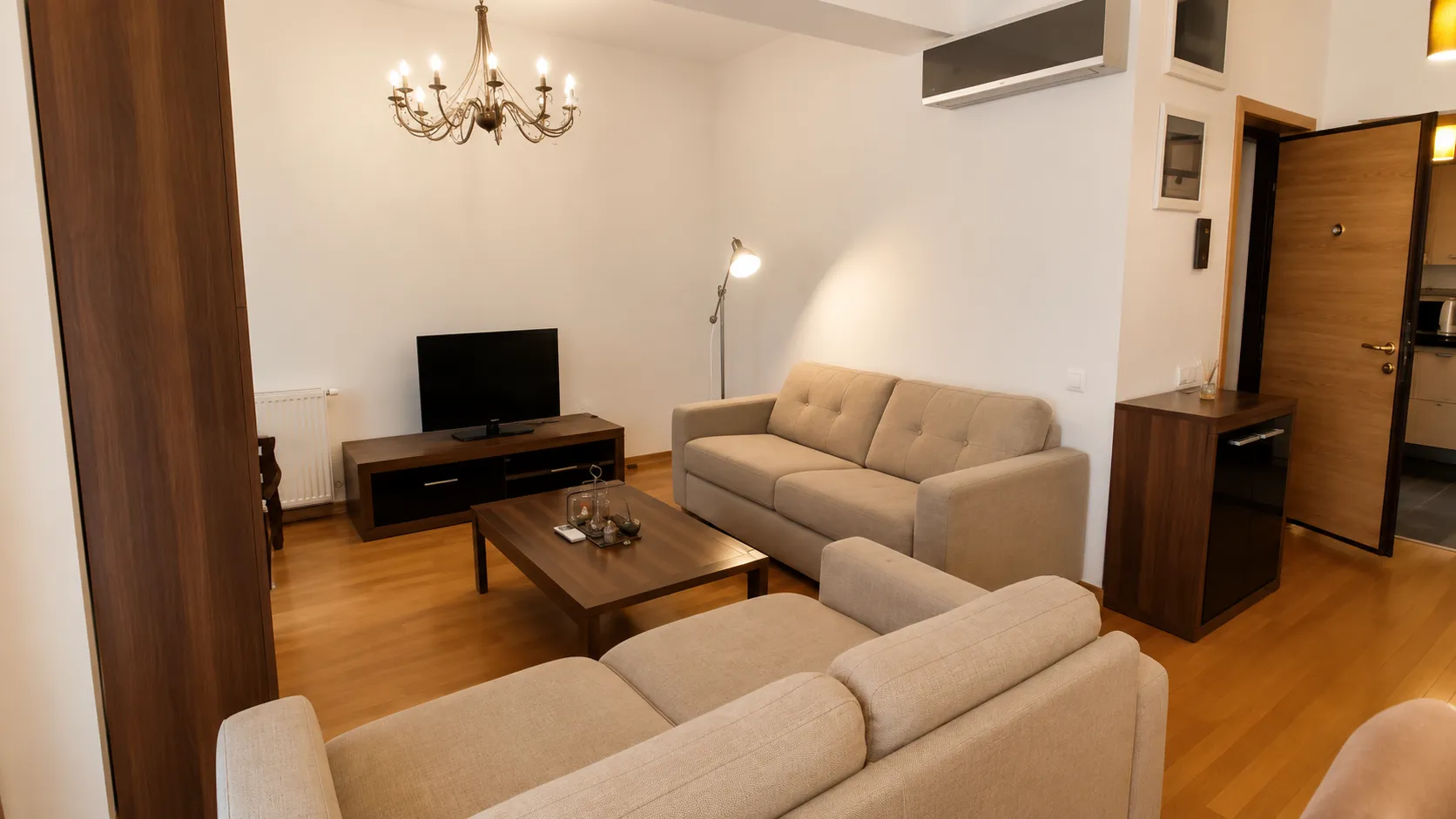APARTAMENT CU 3 CAMERE - PARCUL KISELEFF - imagine 2