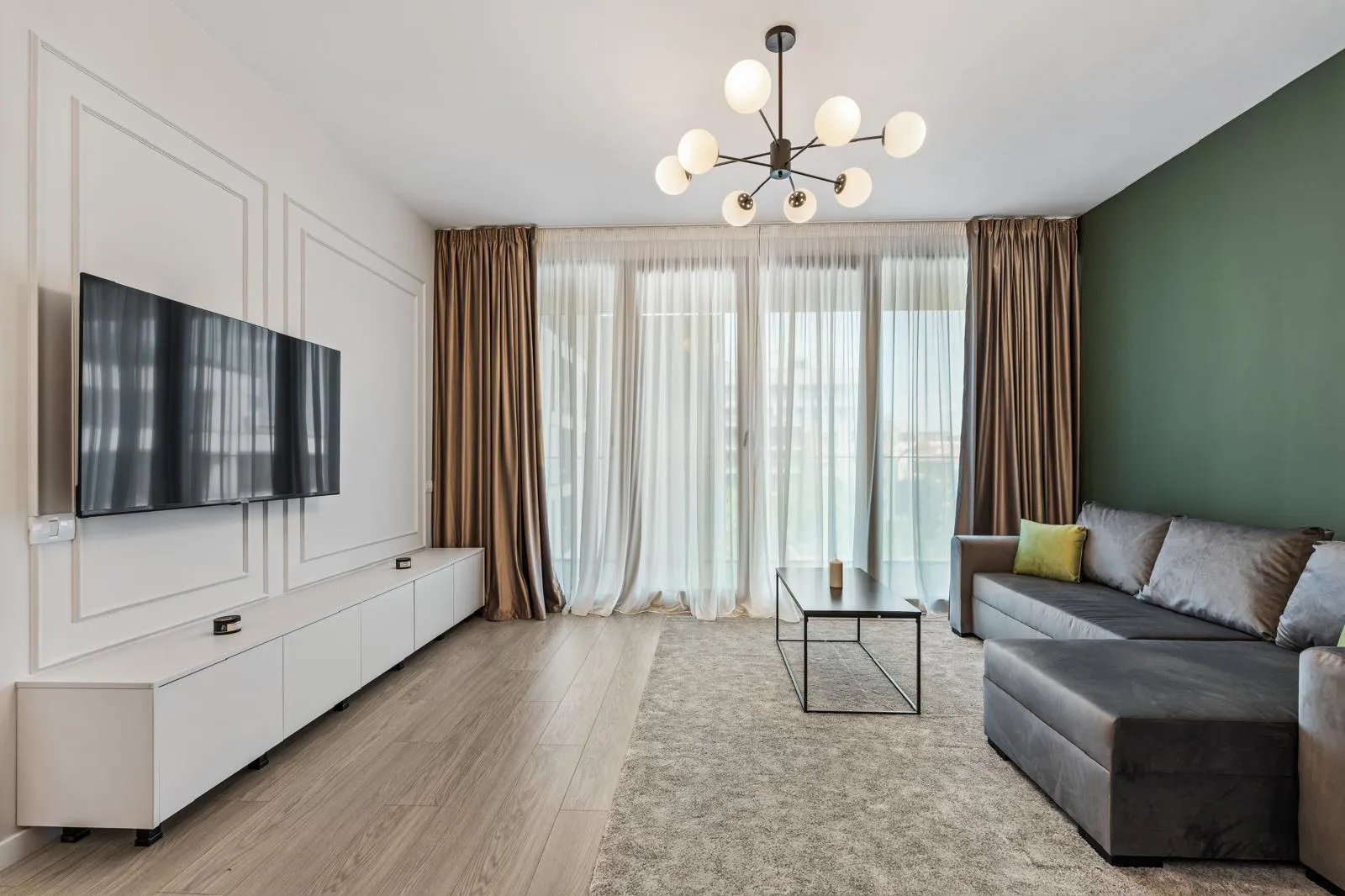 APARTAMENT CU 2 CAMERE - HERASTRAU - MOBILAT 