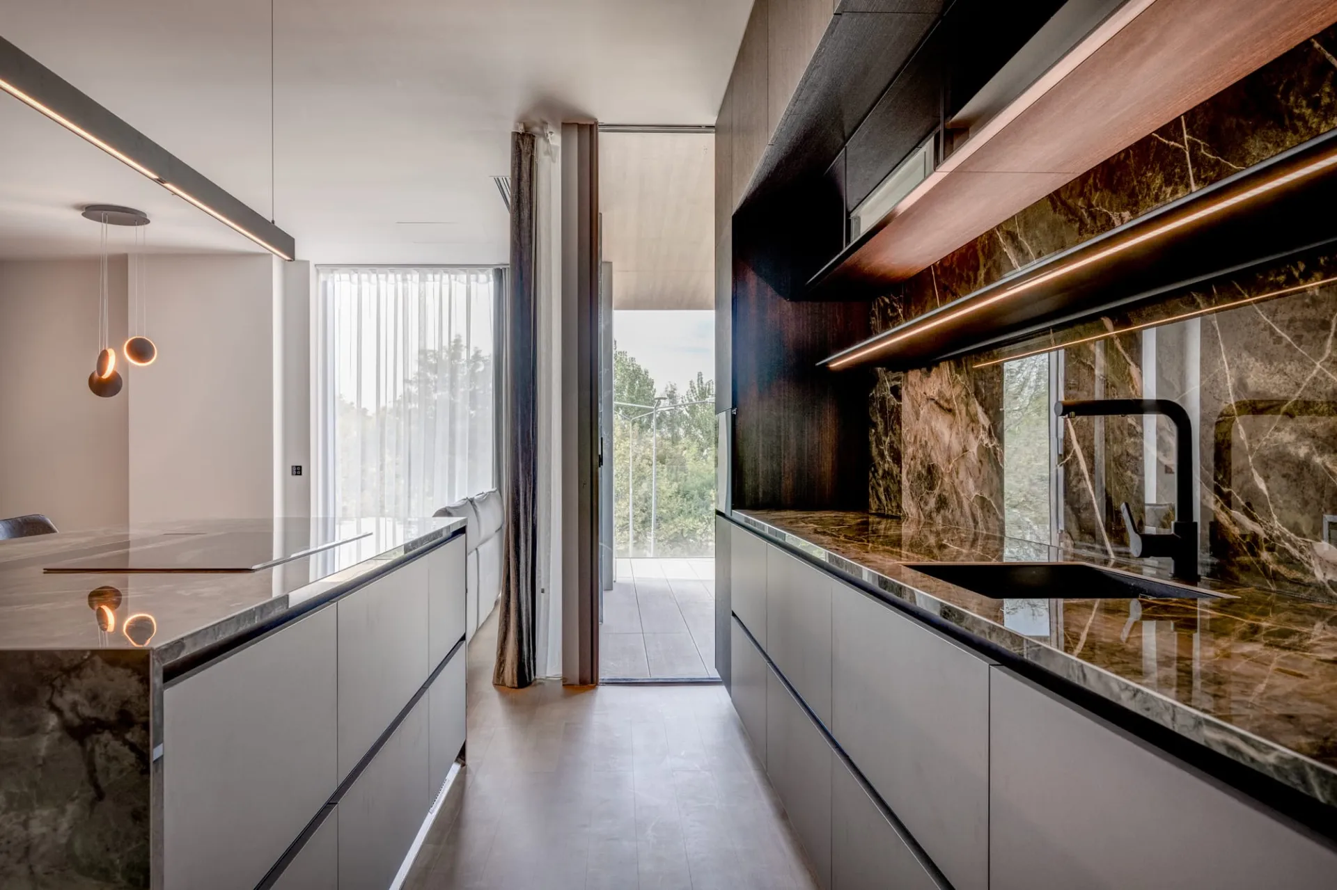APARTAMENT FLOREASCA - 3 CAMERE - FINISAJE PREMIUM