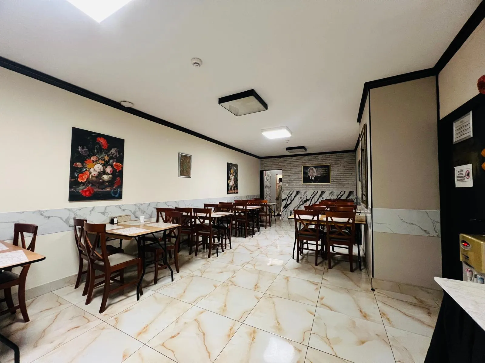 HOTEL - GARA DE NORD - 44 CAMERE  - 11