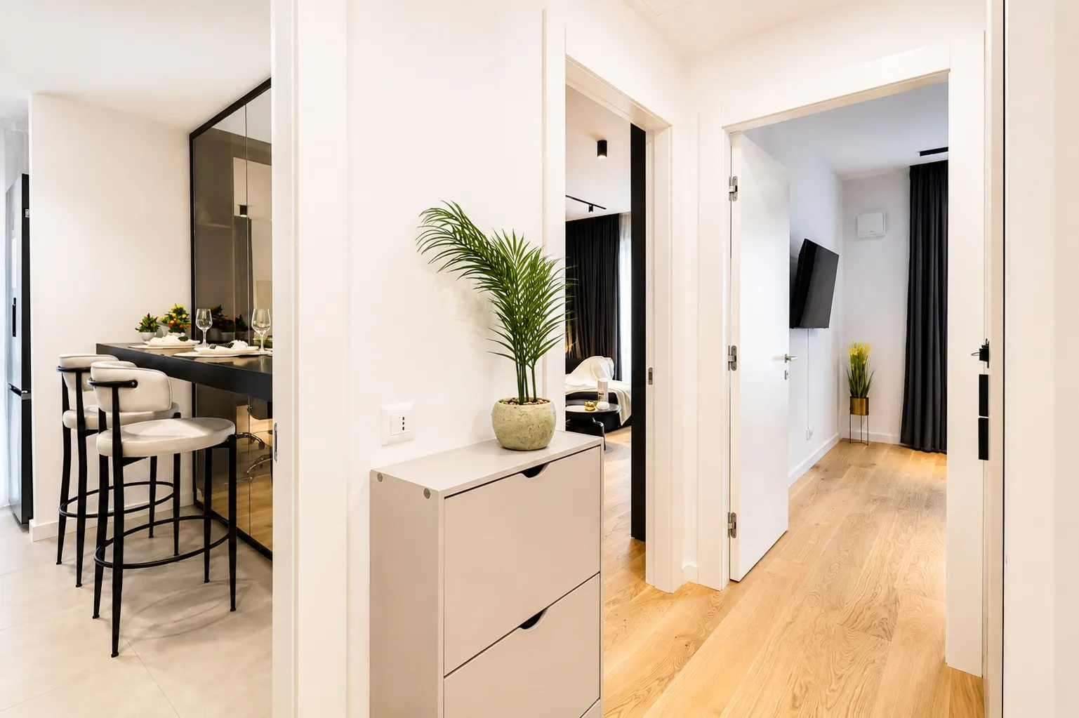 APARTAMENT CU 2 CAMERE - FLOREASCA - MOBILAT SI UTILAT - 9