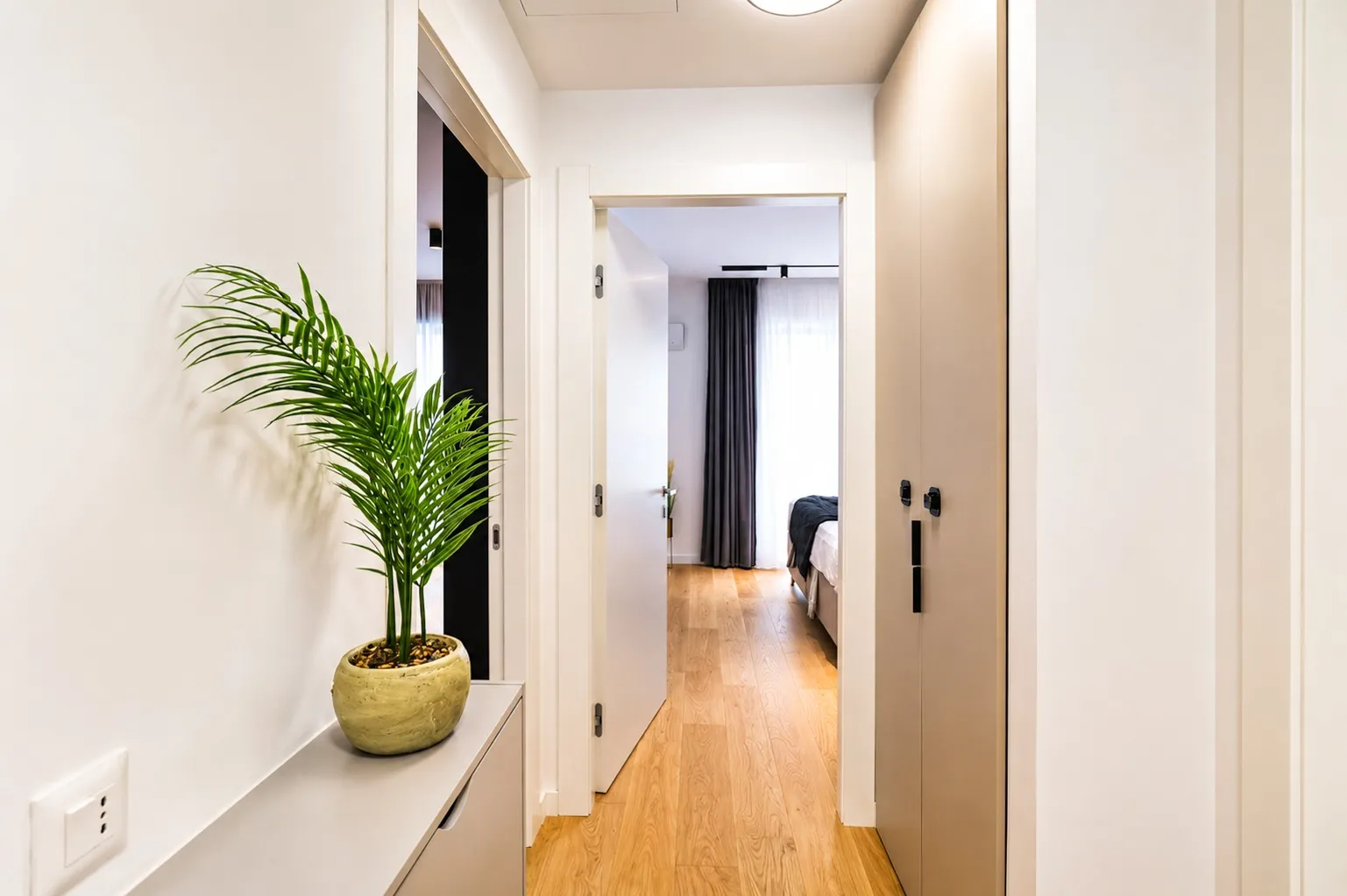 APARTAMENT CU 2 CAMERE - FLOREASCA - MOBILAT SI UTILAT - 12