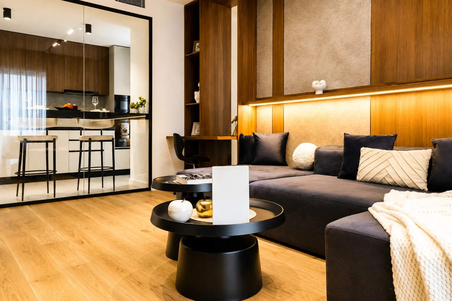 APARTAMENT CU 2 CAMERE - FLOREASCA - MOBILAT SI UTILAT - 3