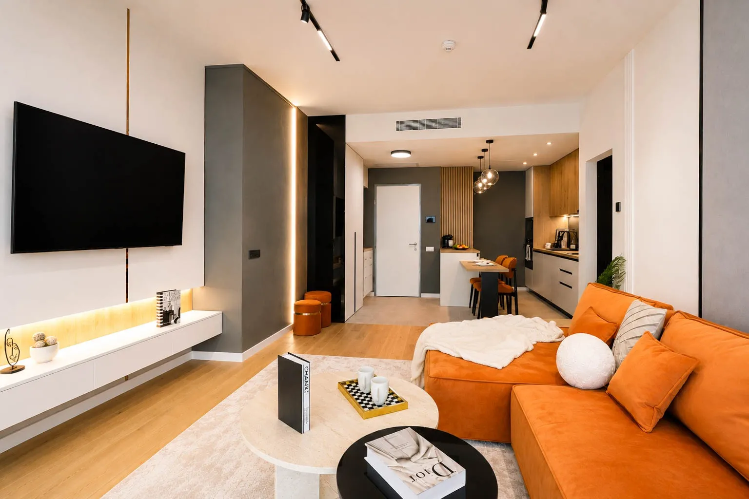 APARTAMENT CU 2 CAMERE | MOBILAT SI UTILAT | FLOREASCA  - 3