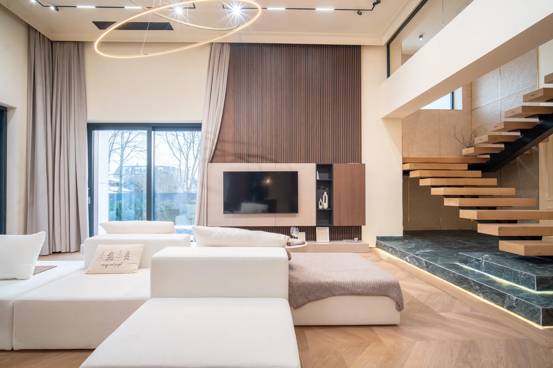 Dragos Voda Residence - 13