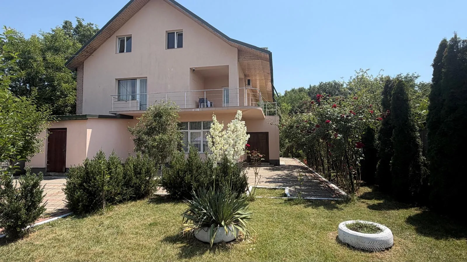 PROPRIETATE REZIDENTIALA - JUDETUL GIURGIU - TEREN 2306 MP