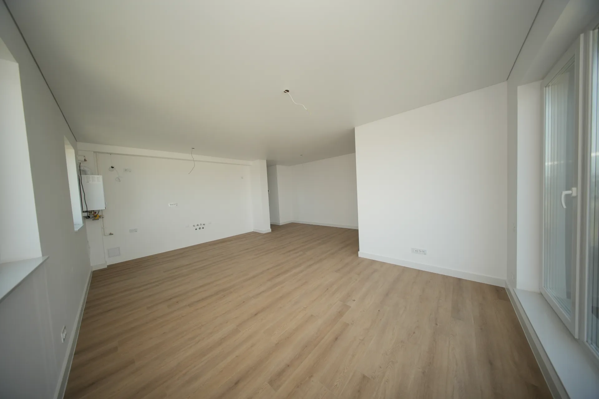 3 CAMERE - VEDERE SPRE SUD - BLOC NOU - PIPERA - 13