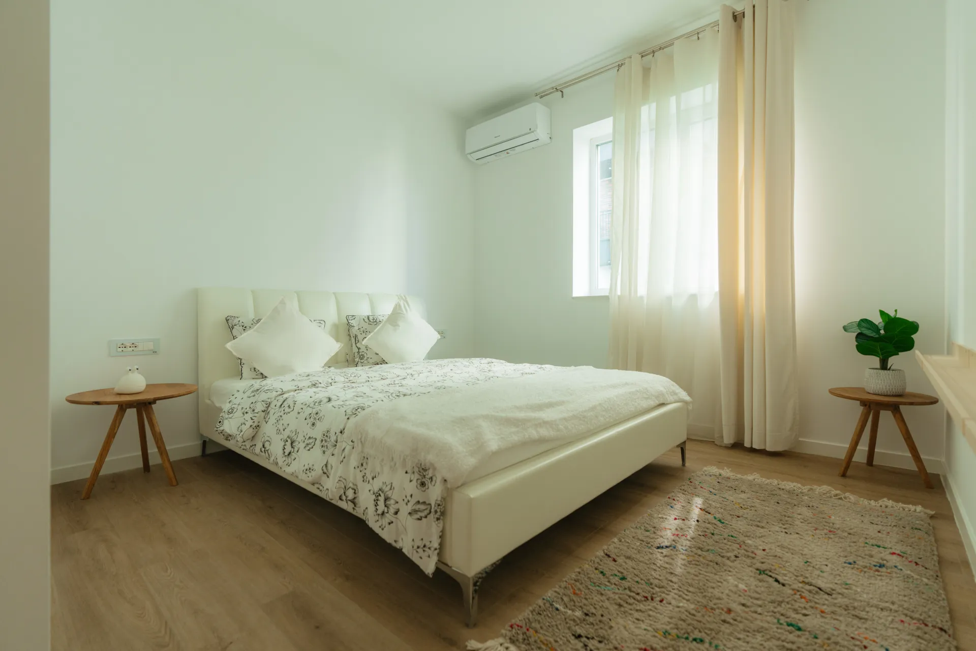 3 CAMERE - BLOC NOU - PIPERA - VEDERE SUD - 9