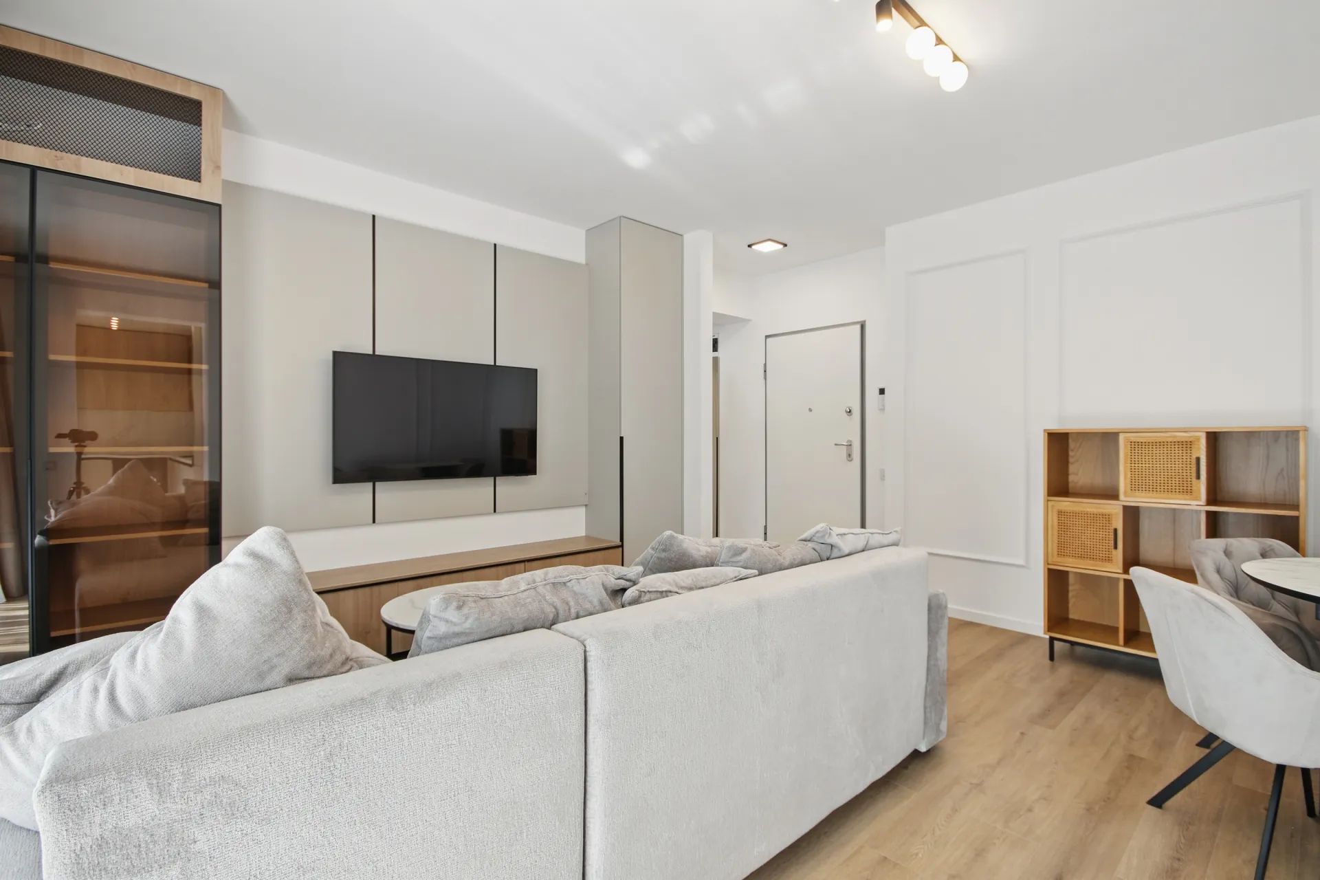 Apartament 2 camere aproape de Olga Gudynn și American School | Pipera