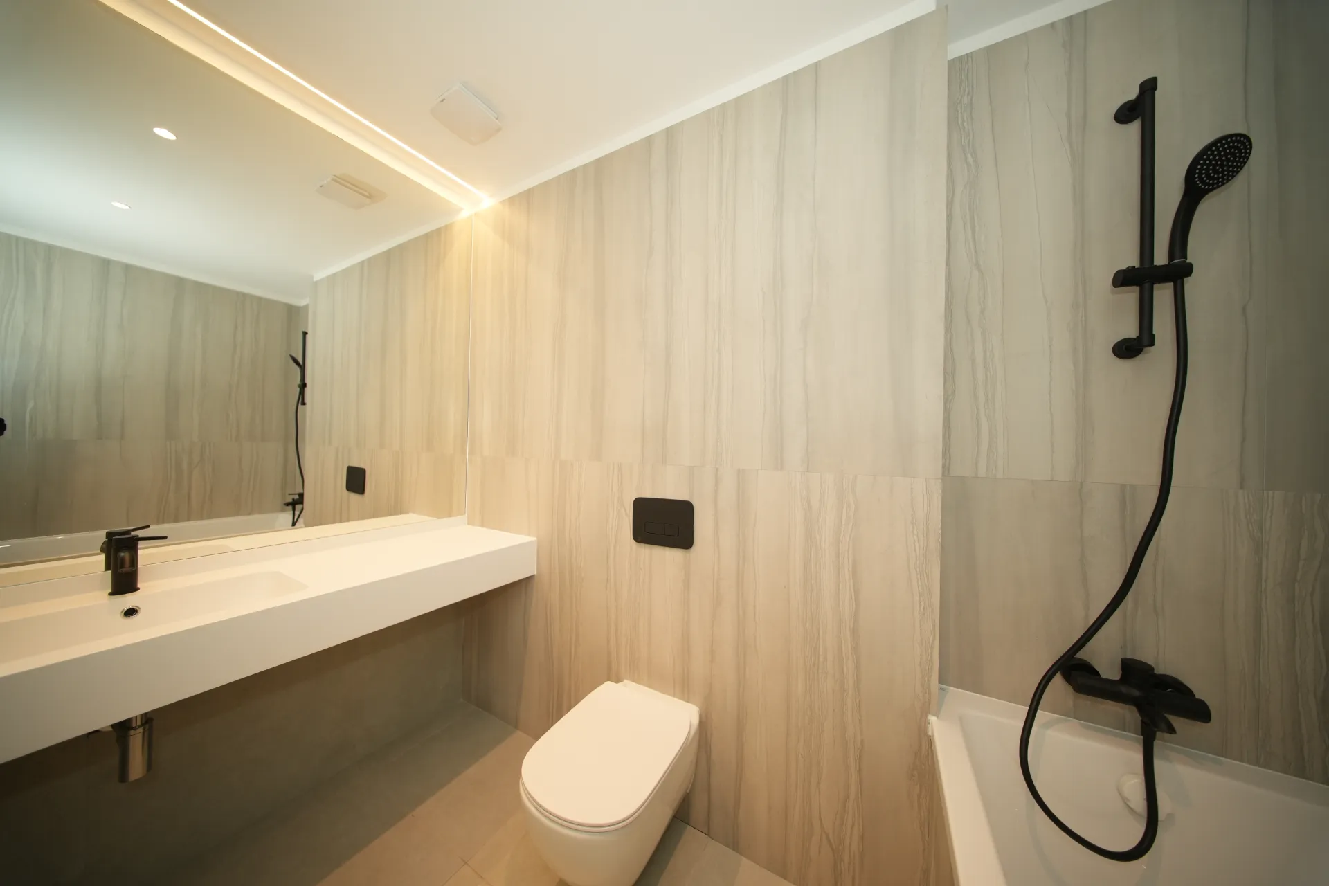 Apartament 4 camere cu gradina de 195 mp | Geamuri Schüco, parchet triplustratificat | Floreasca - 10/16