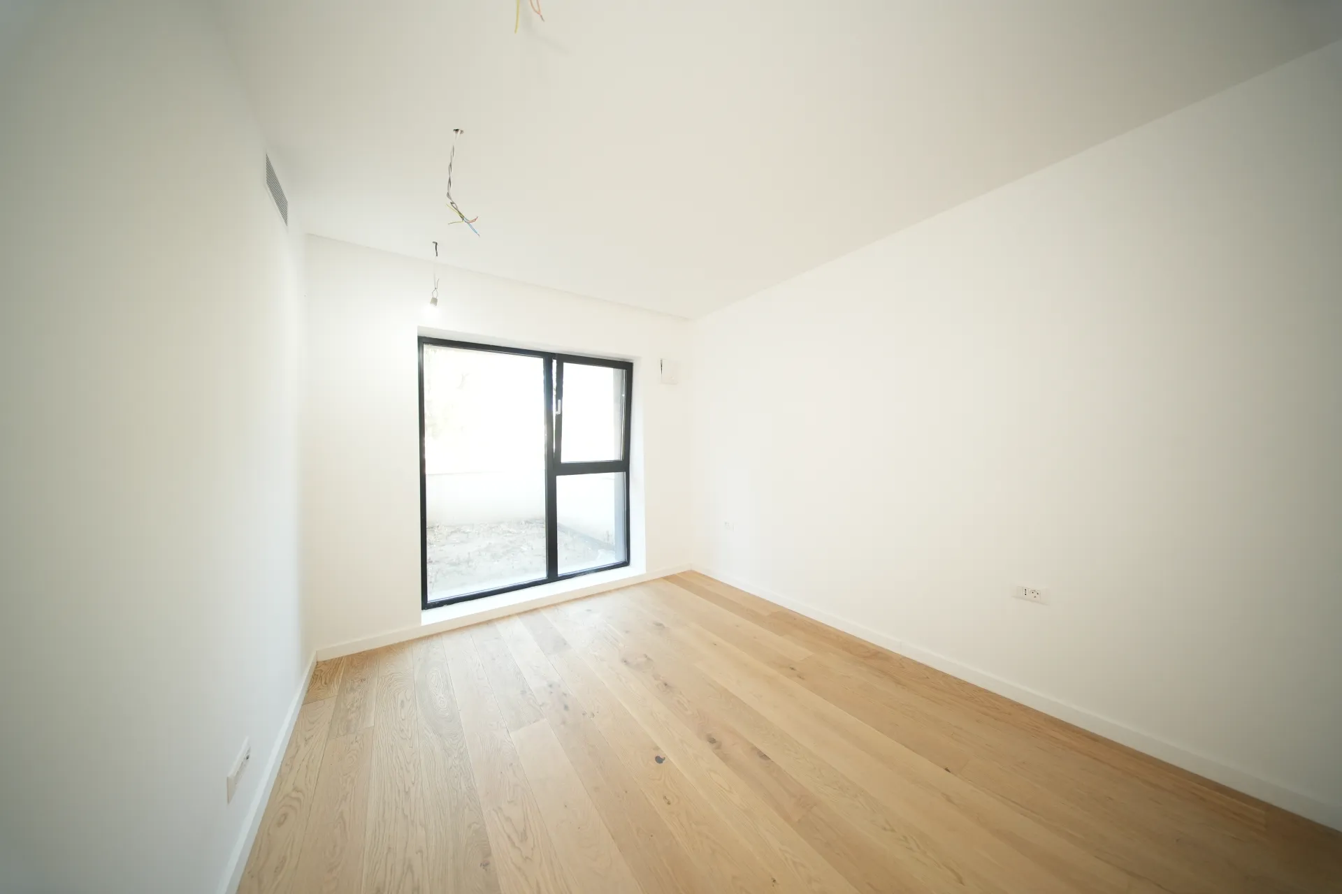 APARTAMENT CU 2 CAMERE | ZONA FLOREASCA | SPATII VERZI  - 3