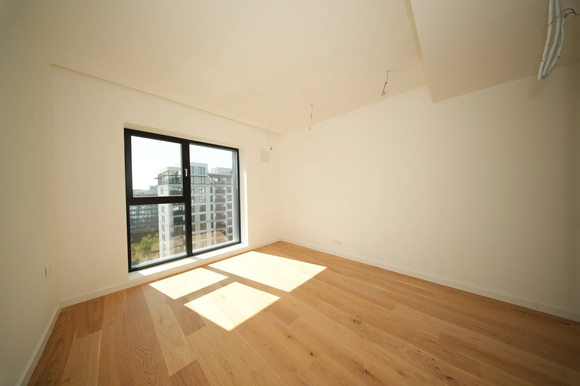 FLOREASCA | 2 CAMERE | COMPARTIMENTARE EFICIENTA |