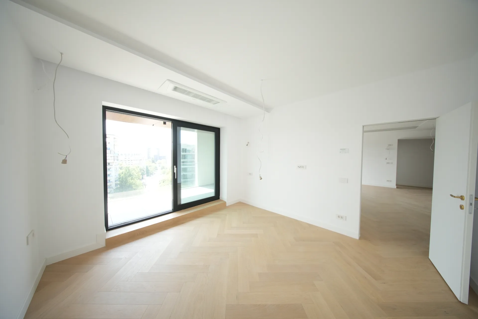 Apartament nou 4 camere | La 30 m de Bulevardul Unirii - 6