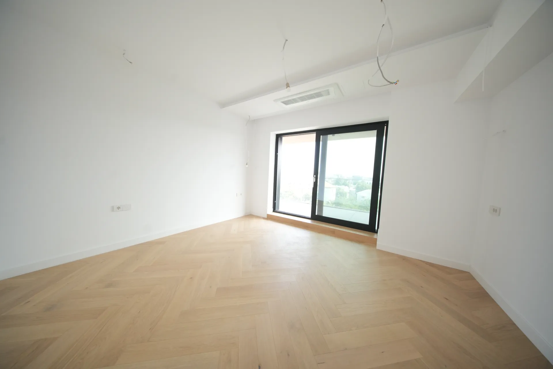 2 camere | Smart Home și climatizare Samsung Wind-Free | Unirii - 2/4