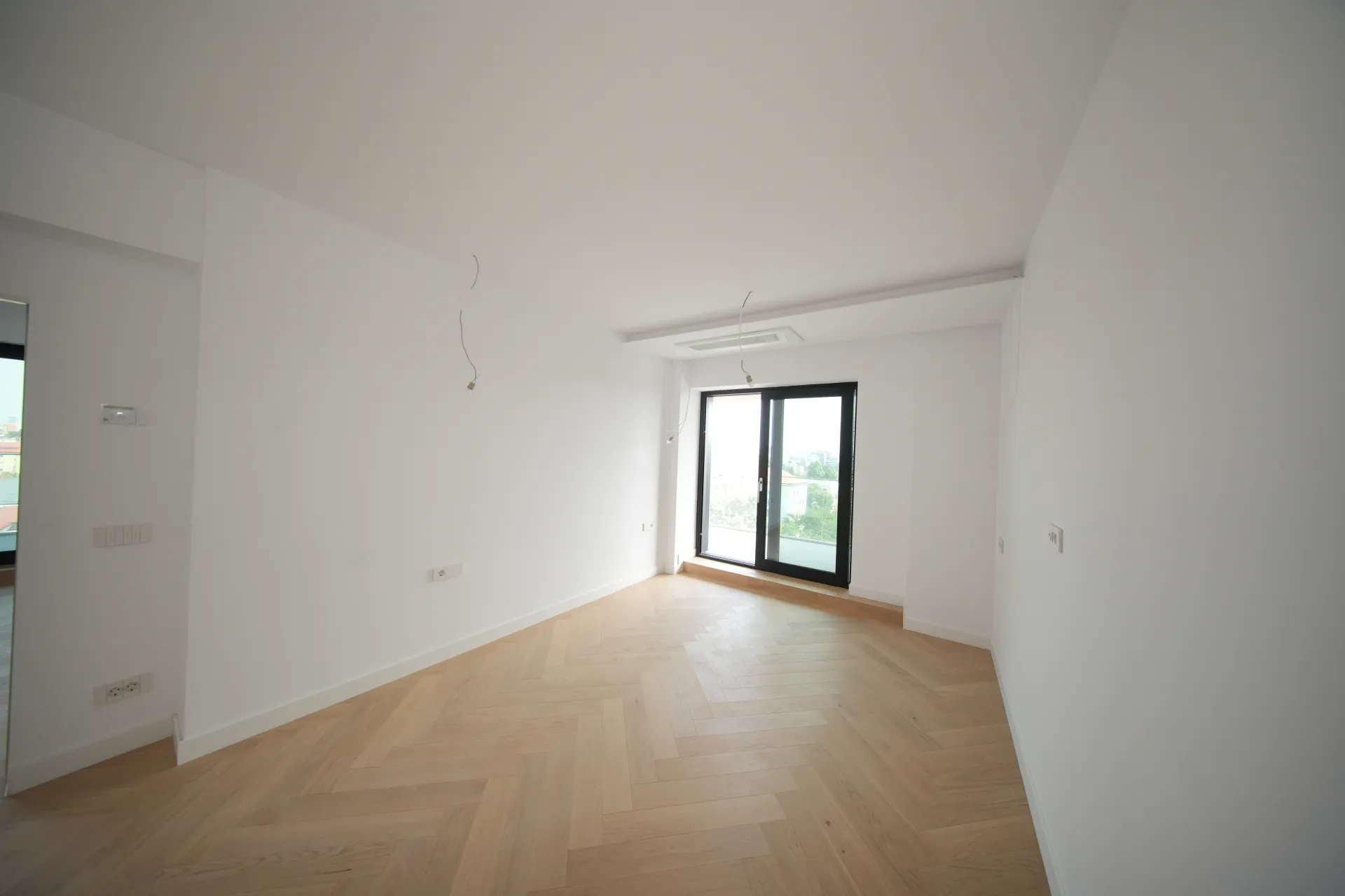 2 camere | Smart Home și climatizare Samsung Wind-Free | Unirii