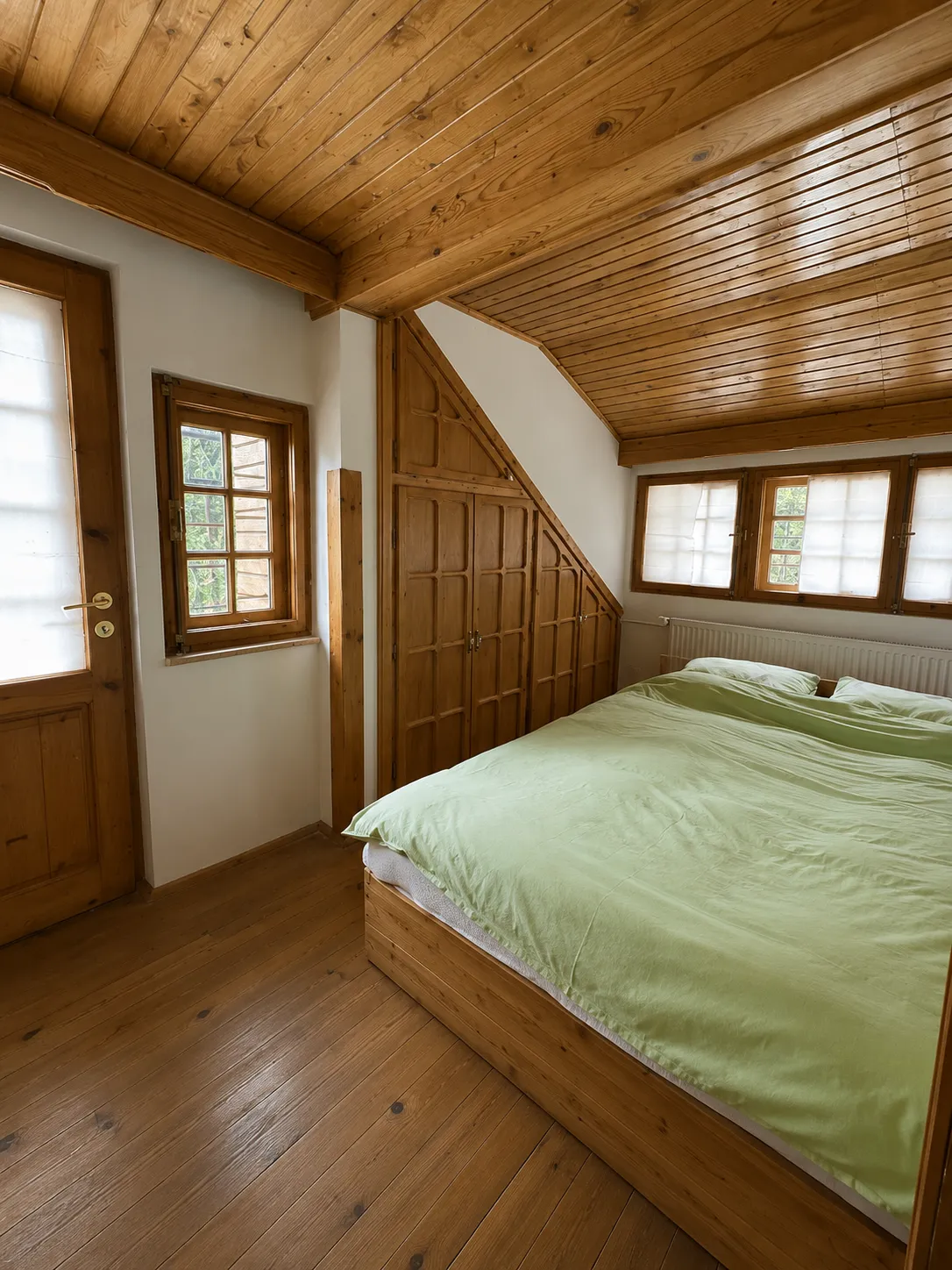 CABANA IN ZONA SINAIA - TEREN 550MP  - 12