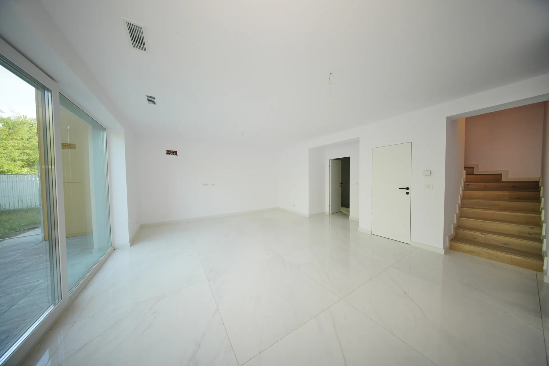 VILA P + 2 |  5 CAMERE |  PIPERA PLAZA  - 2