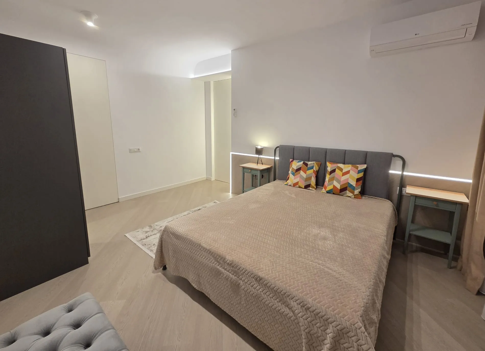 APARTAMENT CU 3 CAMERE - PIPERA - MOBILAT SI UTILAT - 6