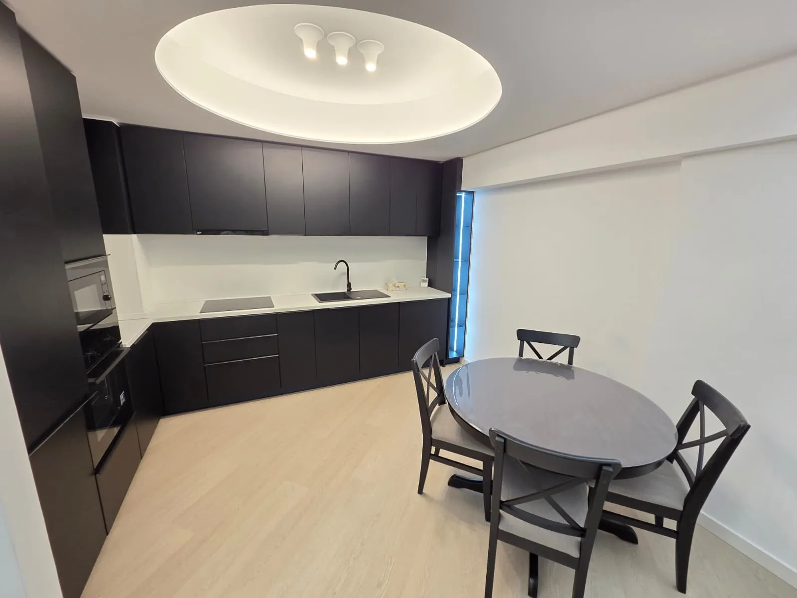 APARTAMENT CU 3 CAMERE - PIPERA - MOBILAT SI UTILAT - 9