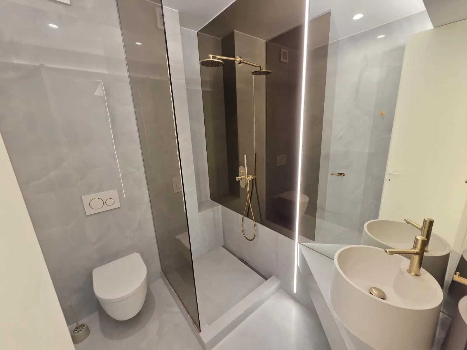 APARTAMENT CU 3 CAMERE - PIPERA - MOBILAT SI UTILAT - 12