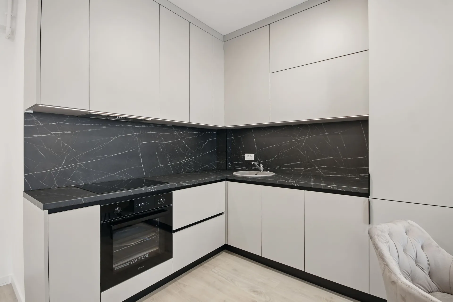 STUDIO PIPERA - ROND OMV - BLOC NOU - 6/14
