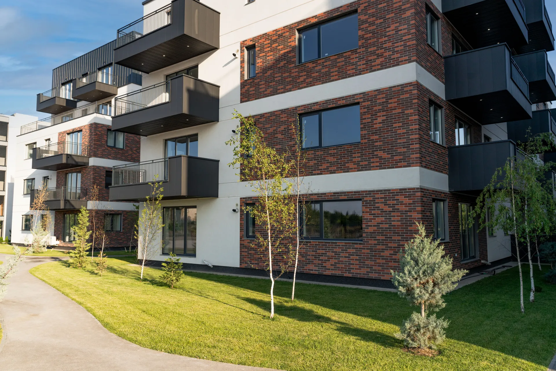  2 CAMERE - PIPERA - BLOC NOU - LANGA PADUREA BANEASA - 4/13