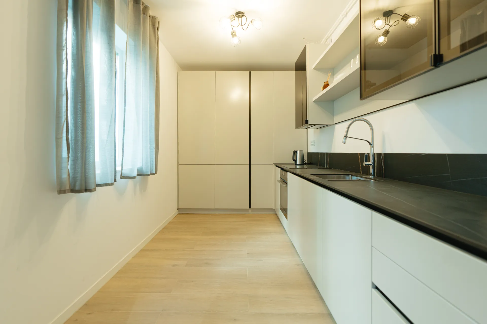 2 CAMERE - PIPERA - BLOC NOU - LANGA PADUREA BANEASA - 6/13