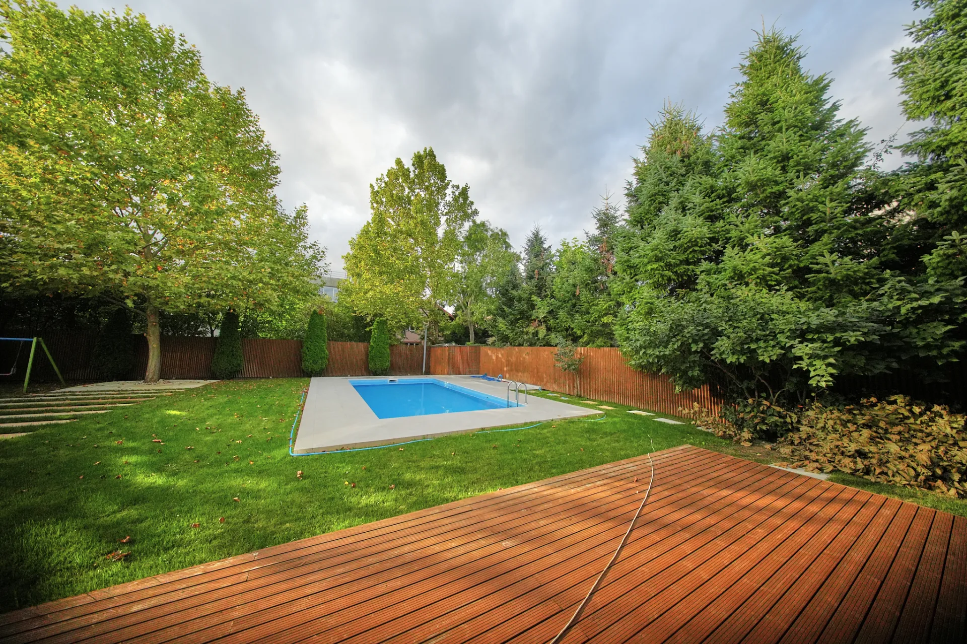 VILA CU PISCINA - ZONA PIPERA | IANCU NICOLAE - 6 CAMERE - imagine 3
