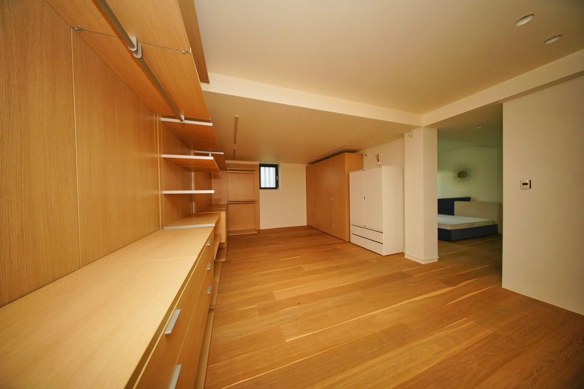 VILA CU PISCINA - ZONA PIPERA | IANCU NICOLAE - 6 CAMERE - 14