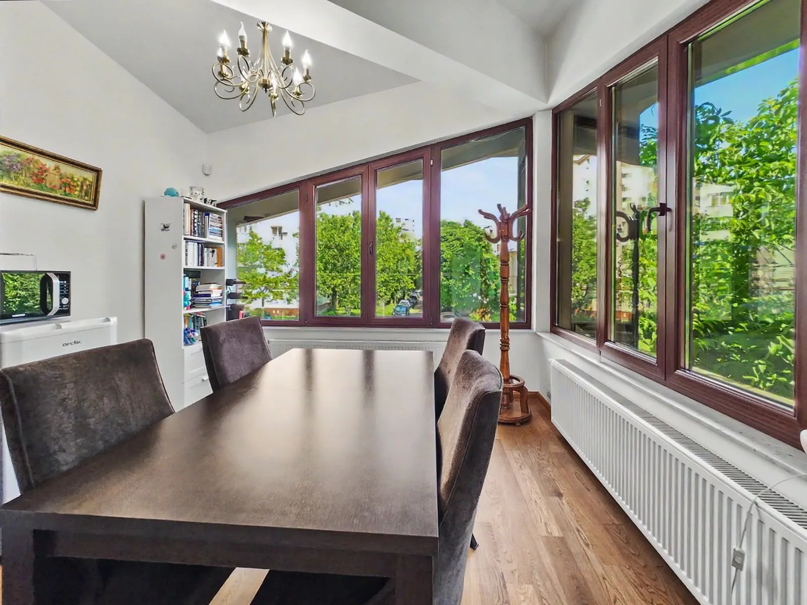 8-Room Villa – Dorobanti – Close to Stefan cel Mare Metro - 5