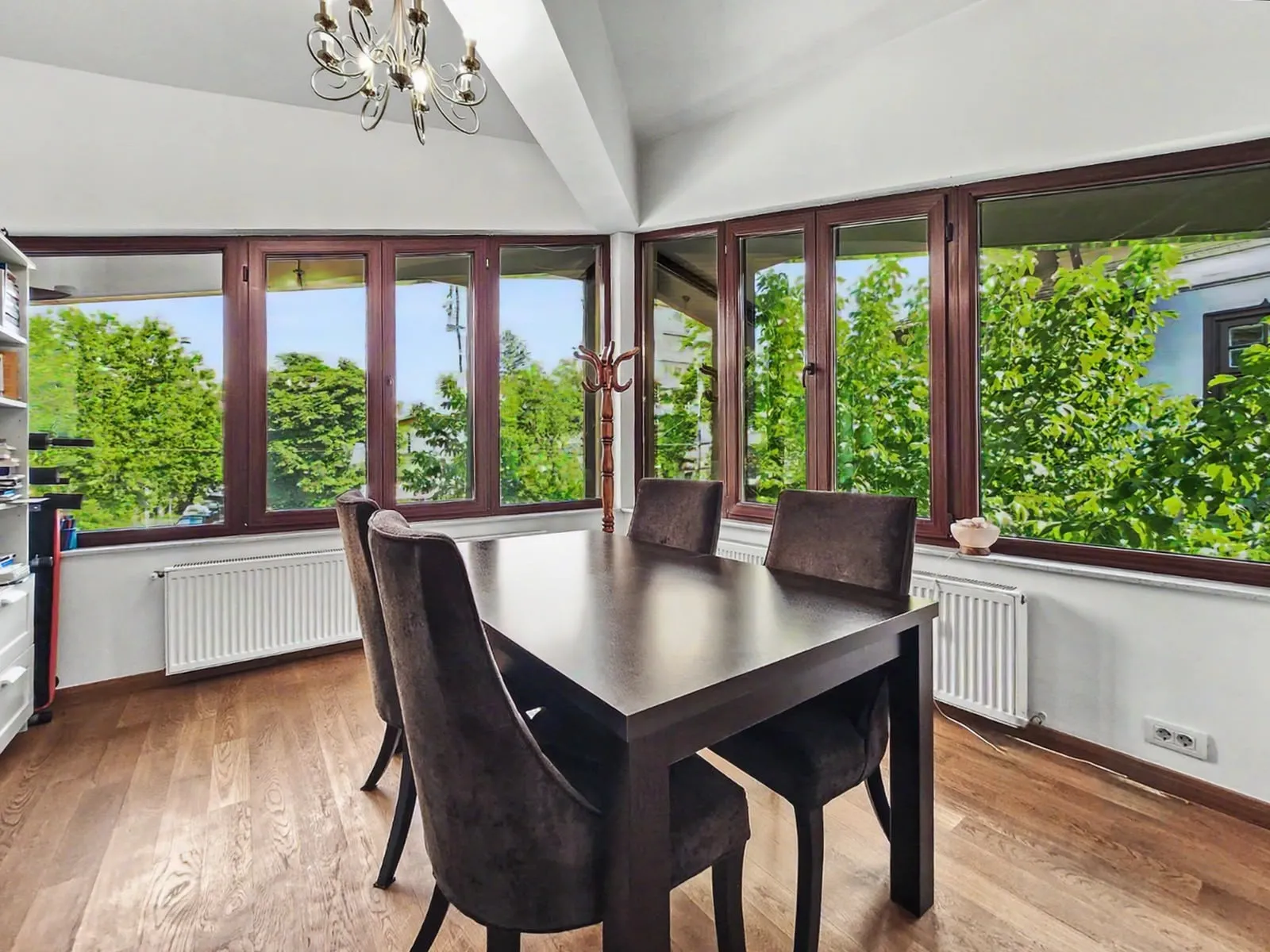 8-Room Villa – Dorobanti – Close to Stefan cel Mare Metro - 6