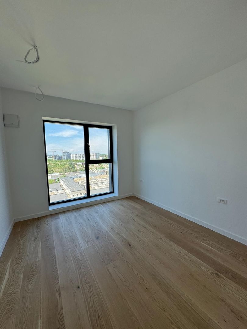 Apartament 4 camere | De Inchiriat | Ideal locuință sau birou |