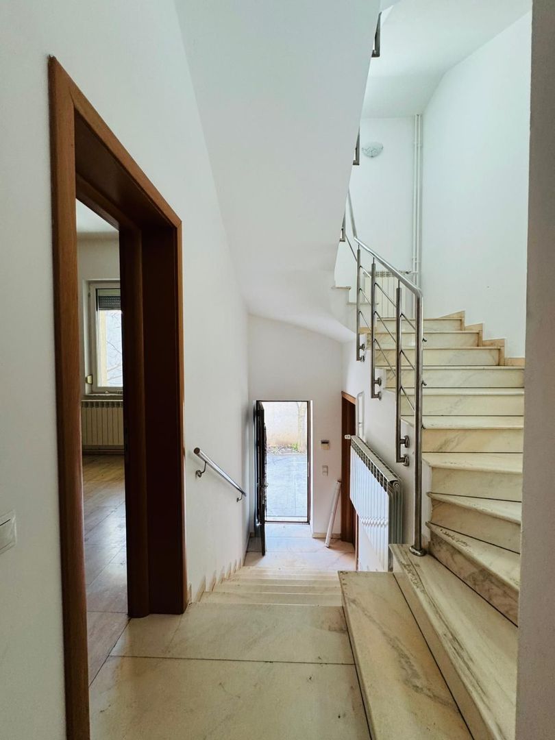 VILA INDIVIDUALA COTROCENI/10 CAMERE/S+P+2/PARCARE/BUSINESS - 5