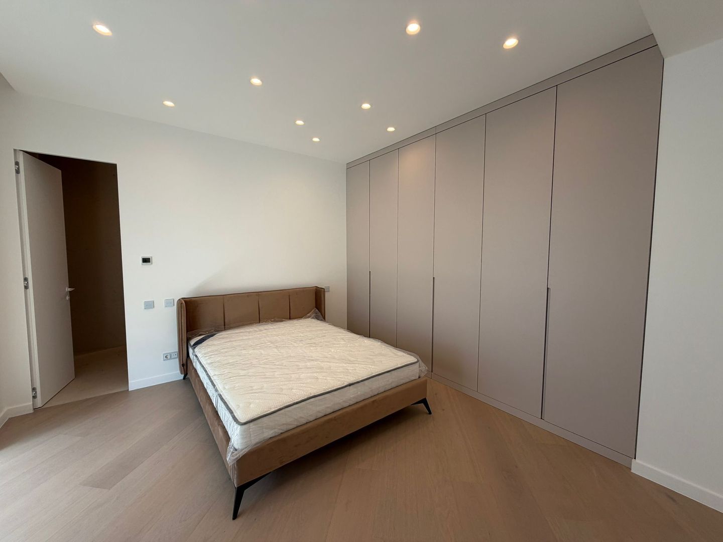Duplex 3 Rooms | Aviatiei Tower | Parking Included - 8/10